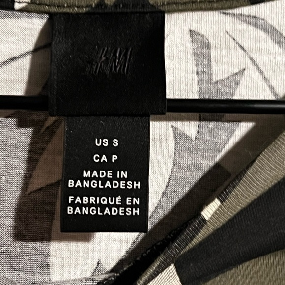 Men H&M T Shirt - Picture 3 of 3